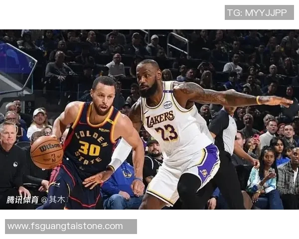 勇士与湖人激战正酣2017年11月30日精彩回顾与赛后分析 勇士与湖人激战正酣2017年11月30日精彩回顾与赛后分析